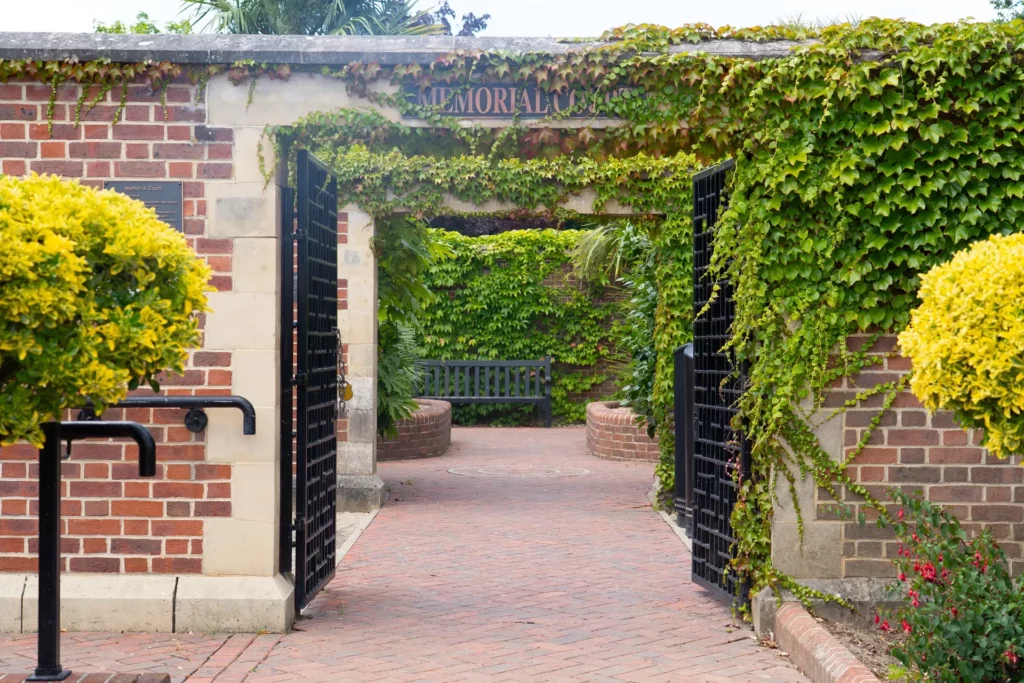 Eltham-Crematorium (5)_Compressed