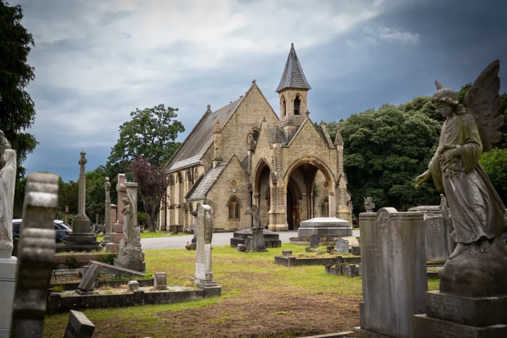 Lambeth Cemetery (4)