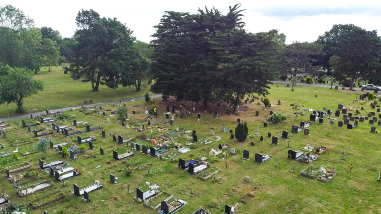 Lambeth Cemetery (7)
