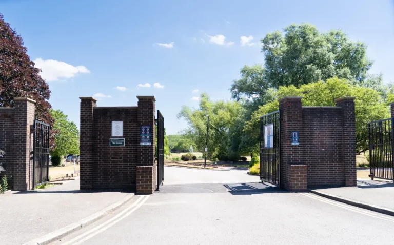 hither-green-crematorium_compressed (1)