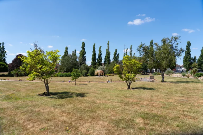 hither-green-crematorium_compressed (18)