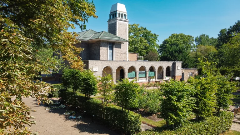 honour-oak-crematorium_compressed (1)