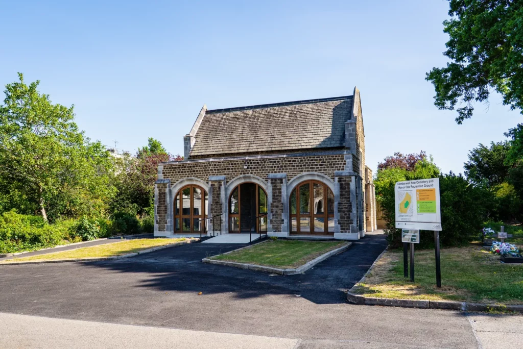 honour-oak-crematorium_compressed (9)