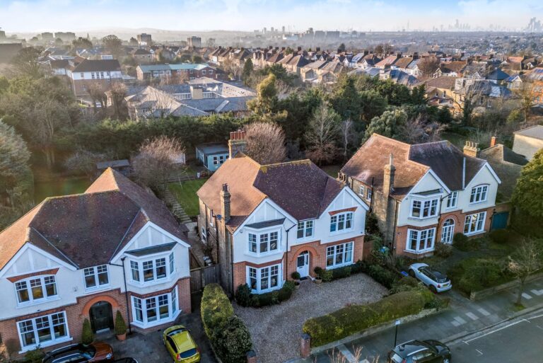 Eltham - jdm Estate Agents(3)_Compressed