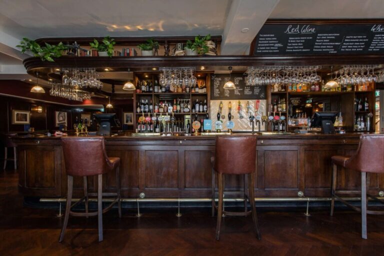 Petts Wood, Eltham - The Bulls Head(2)_Compressed