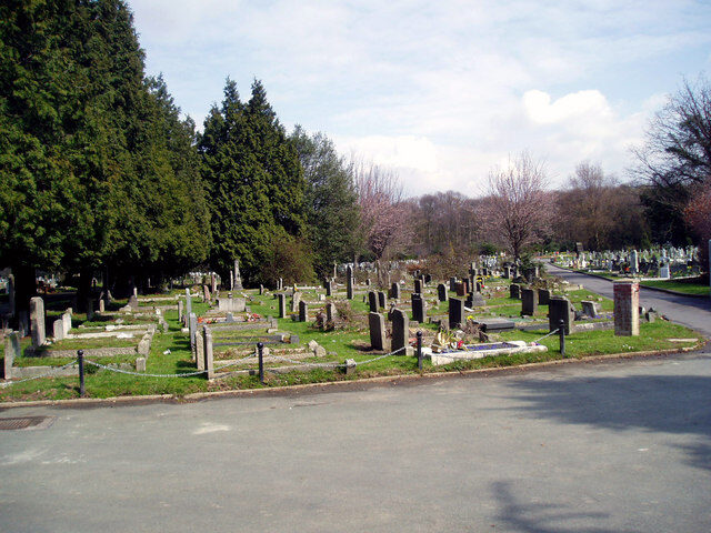 geograph-872436-by-Dr-Neil-Clifton