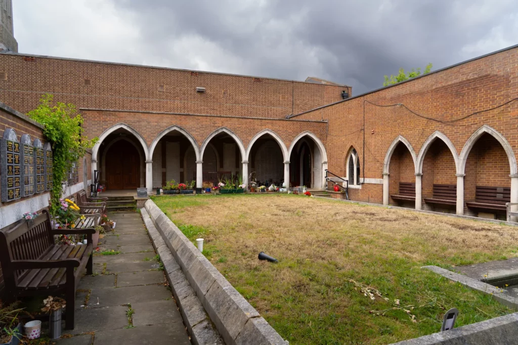 West Norwood Crem (4)_Compressed